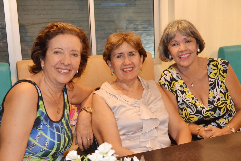 Beatriz de los Ríos, Nubia Vásquez y Clara Sofía Díaz.